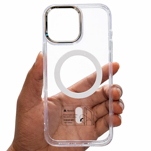 Xundd 9719 transparent magnetic case for iPhone 14 Pro showing metallic camera ring.