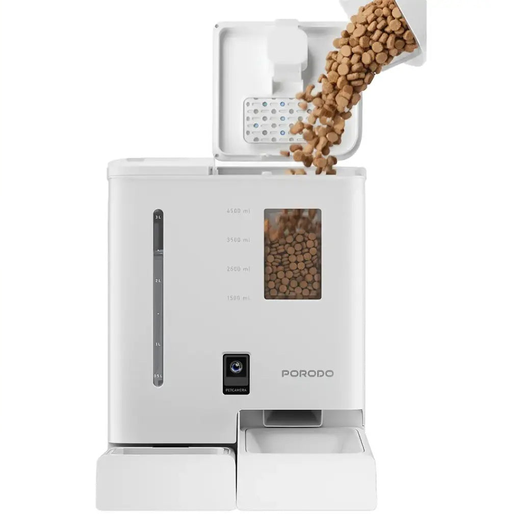 Close-up of HD camera on the Bordeaux Pet Met food dispenser.	لقطة قريبة لكاميرا HD الموجودة في موزع طعام بوردو بت ميت.