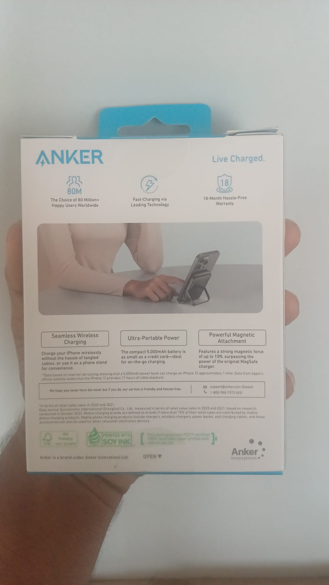 Anker MagGo Power Bank 5,000mAh with 7.5W Wireless Charging & Foldable Stand-A1618H11